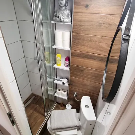 Apartment Niewielkie Przytulne Poddasze Z Widokiem Na Ratusz